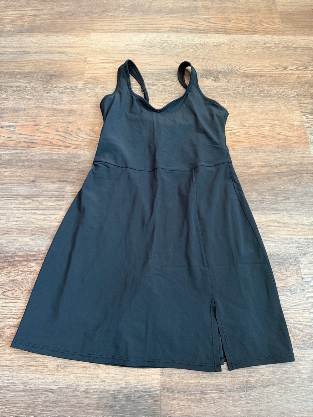 NWOT Abercrombie & Fitch Travelers Dress Black Flowy A-Line Active Size XS